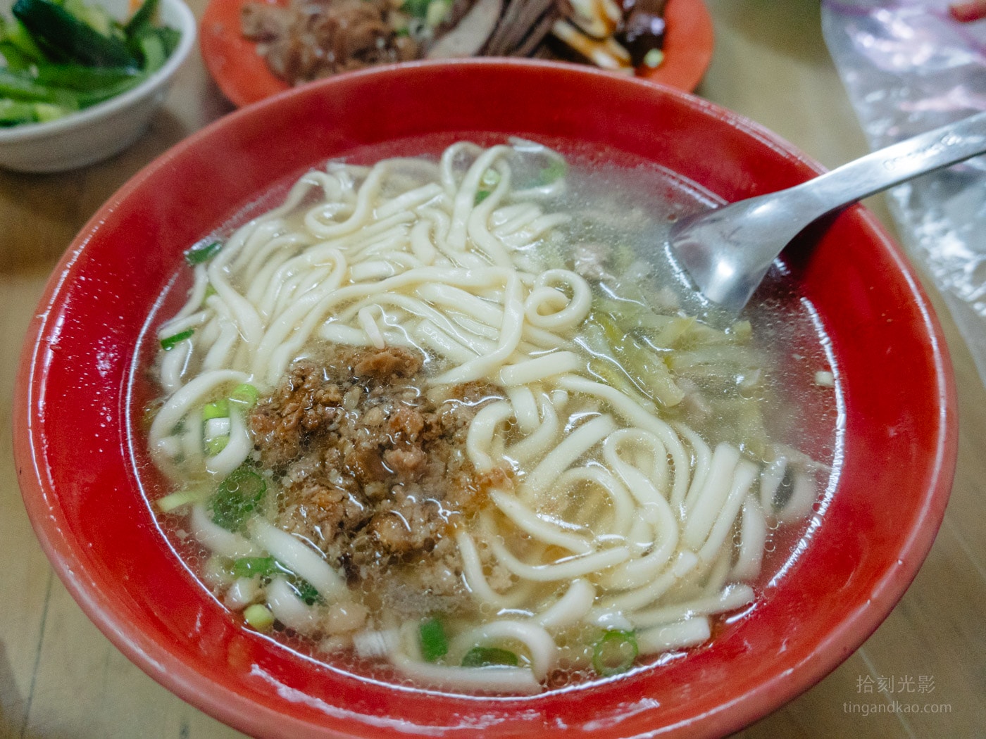 南投集集美食|在地人推薦!軍工廠旁限時阿霞牛肉麵,必吃滷味超銷魂 - 第10張圖