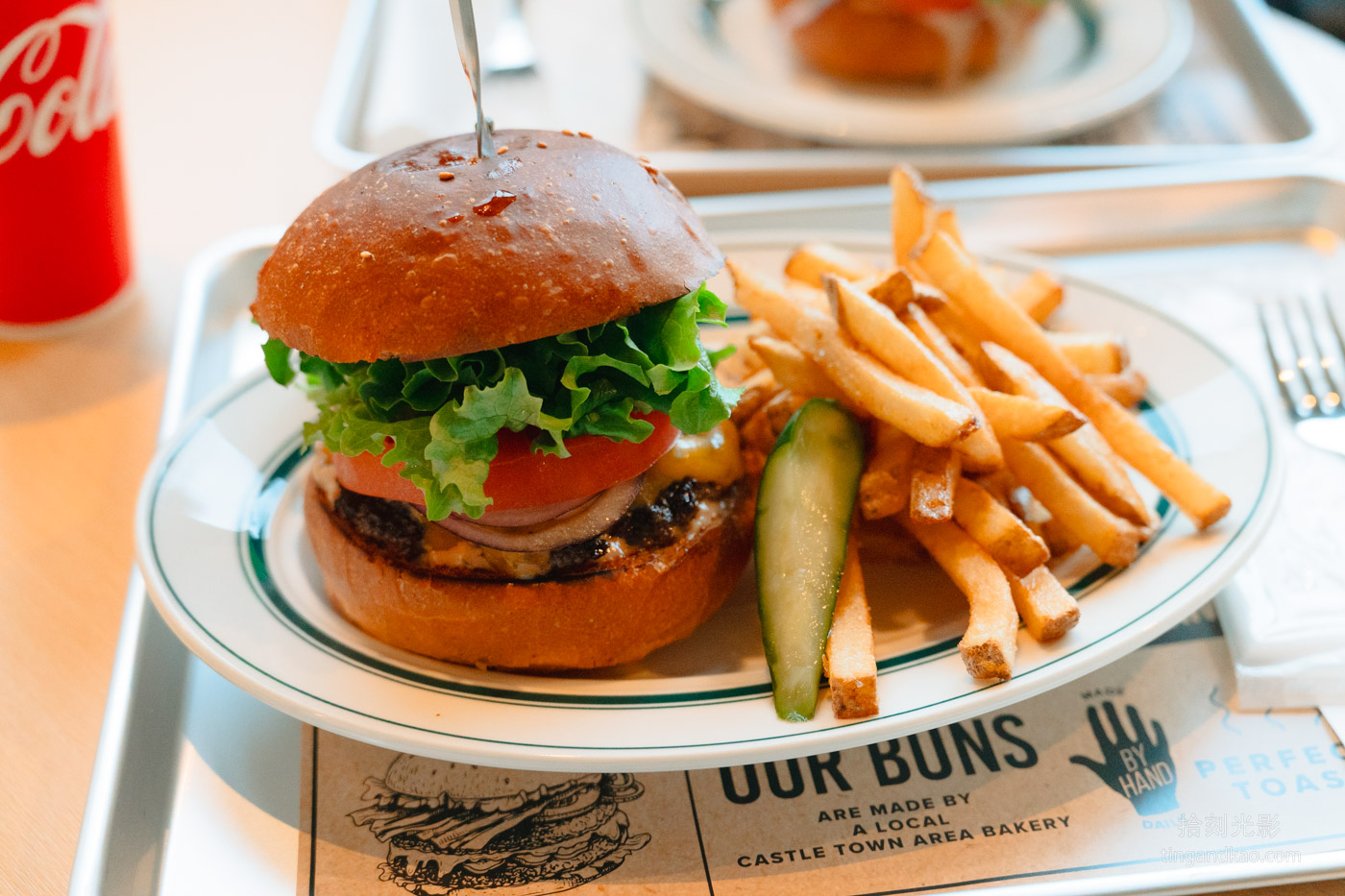 cozzys-burger