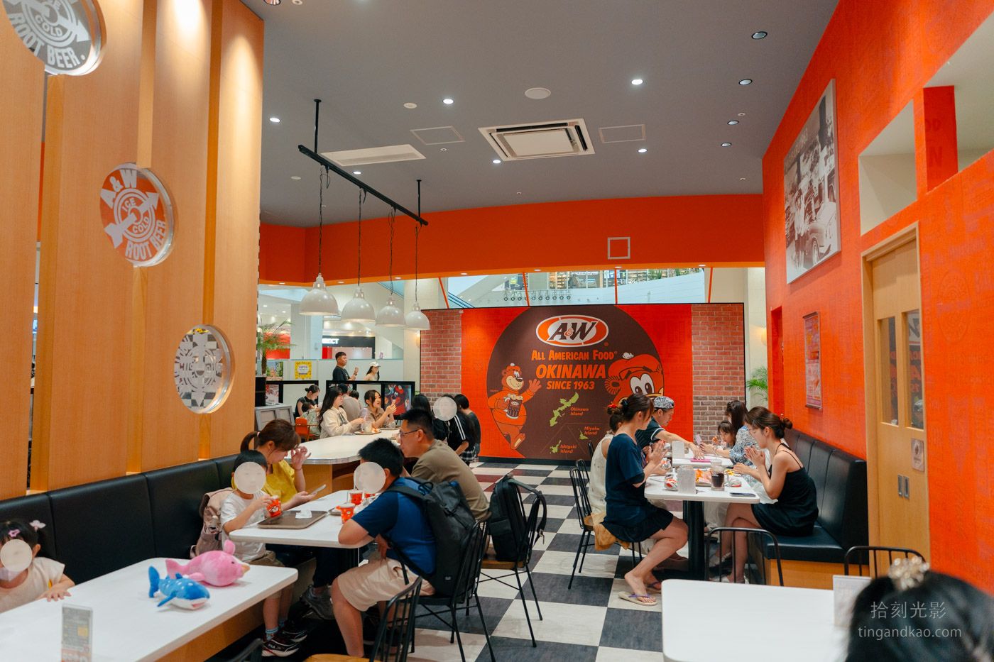 沖繩美食｜A&W 美式漢堡 麥根沙士免費續杯