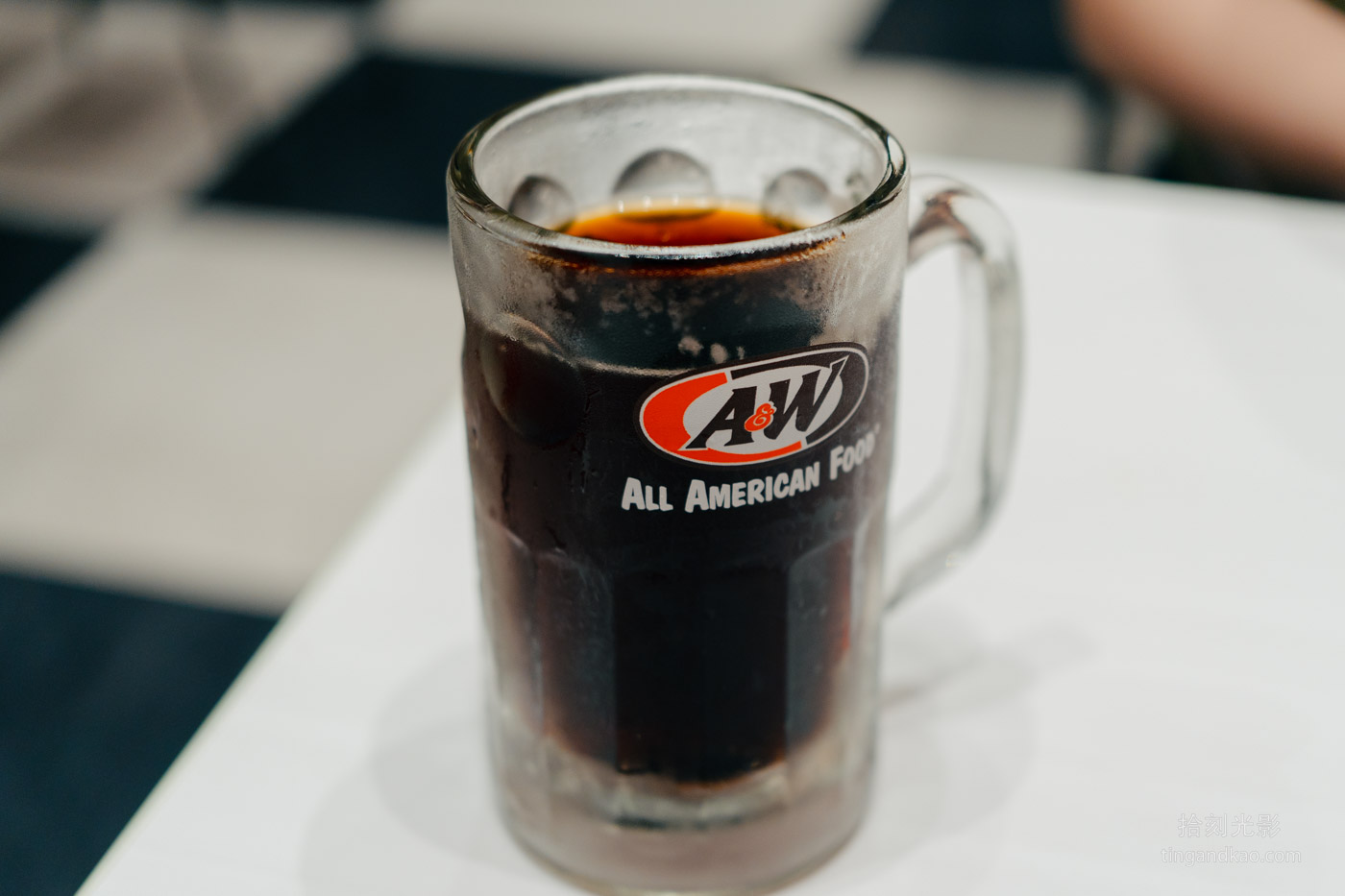 沖繩美食｜A&W 美式漢堡 麥根沙士免費續杯