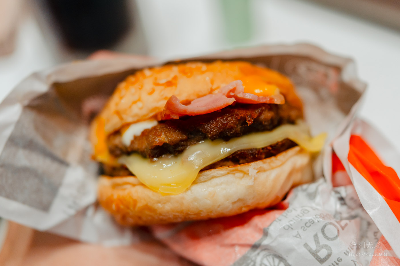 沖繩美食｜A&W 美式漢堡 麥根沙士免費續杯