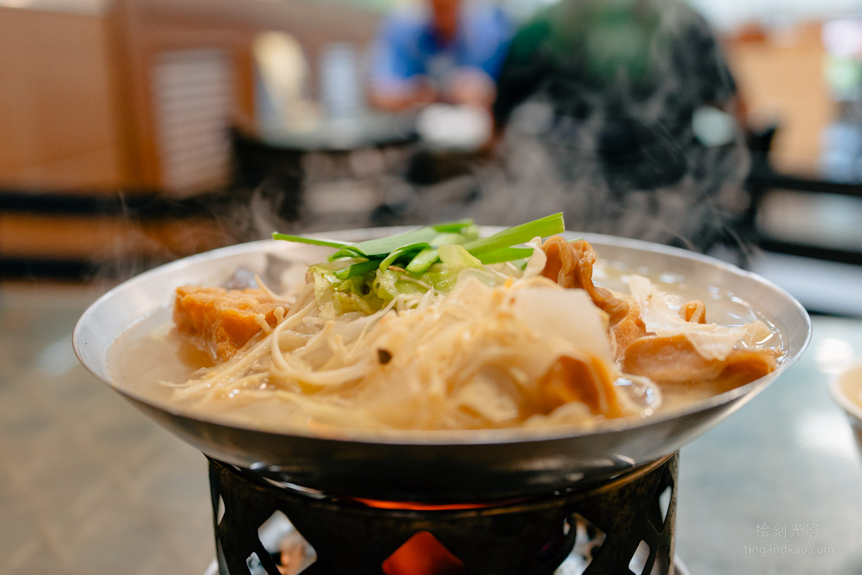 雲林斗六美食｜迪化街紅麵線 大腸麵線臭豆腐