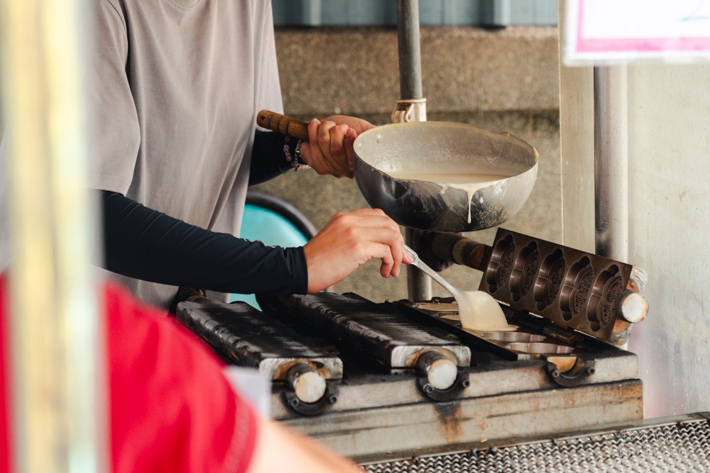 新竹美食｜鄭家特製雞蛋糕．城隍廟旁的 58 年老味道