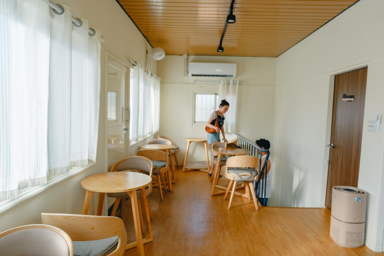 斗六咖啡廳 回溫甜點工作室二樓空間