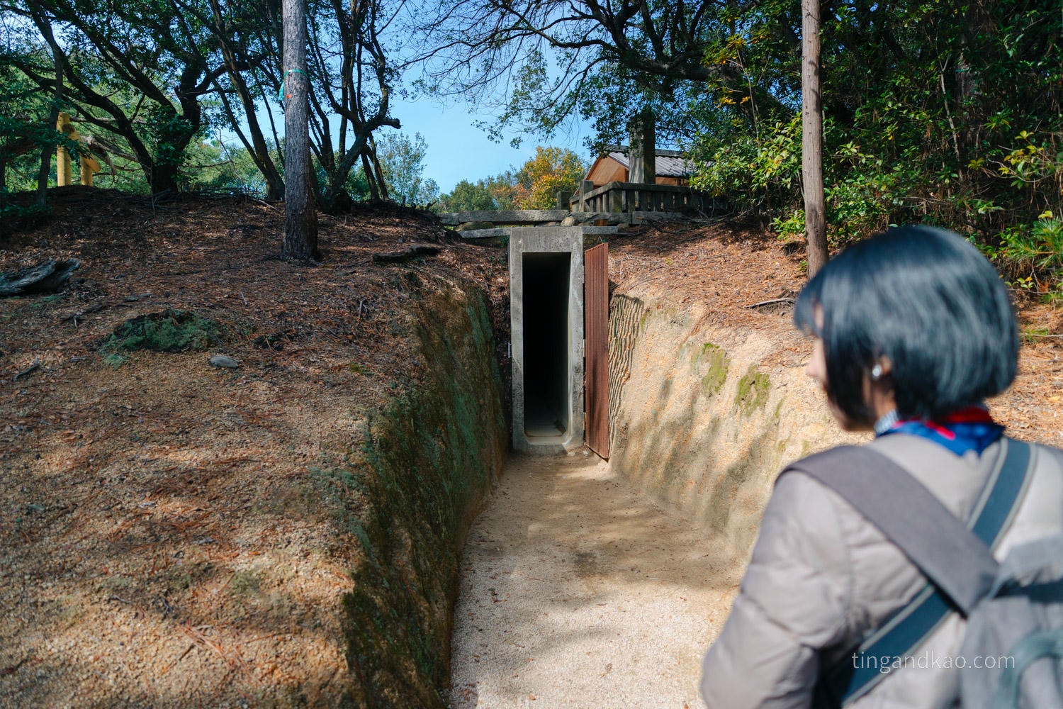 直島景點|家計畫「護王神社」:從鳥居走進地下石室,一場光與暗的藝術體驗 - 第11張圖 直島景點|家計畫「護王神社」:從鳥居走進地下石室,一場光與暗的藝術體驗