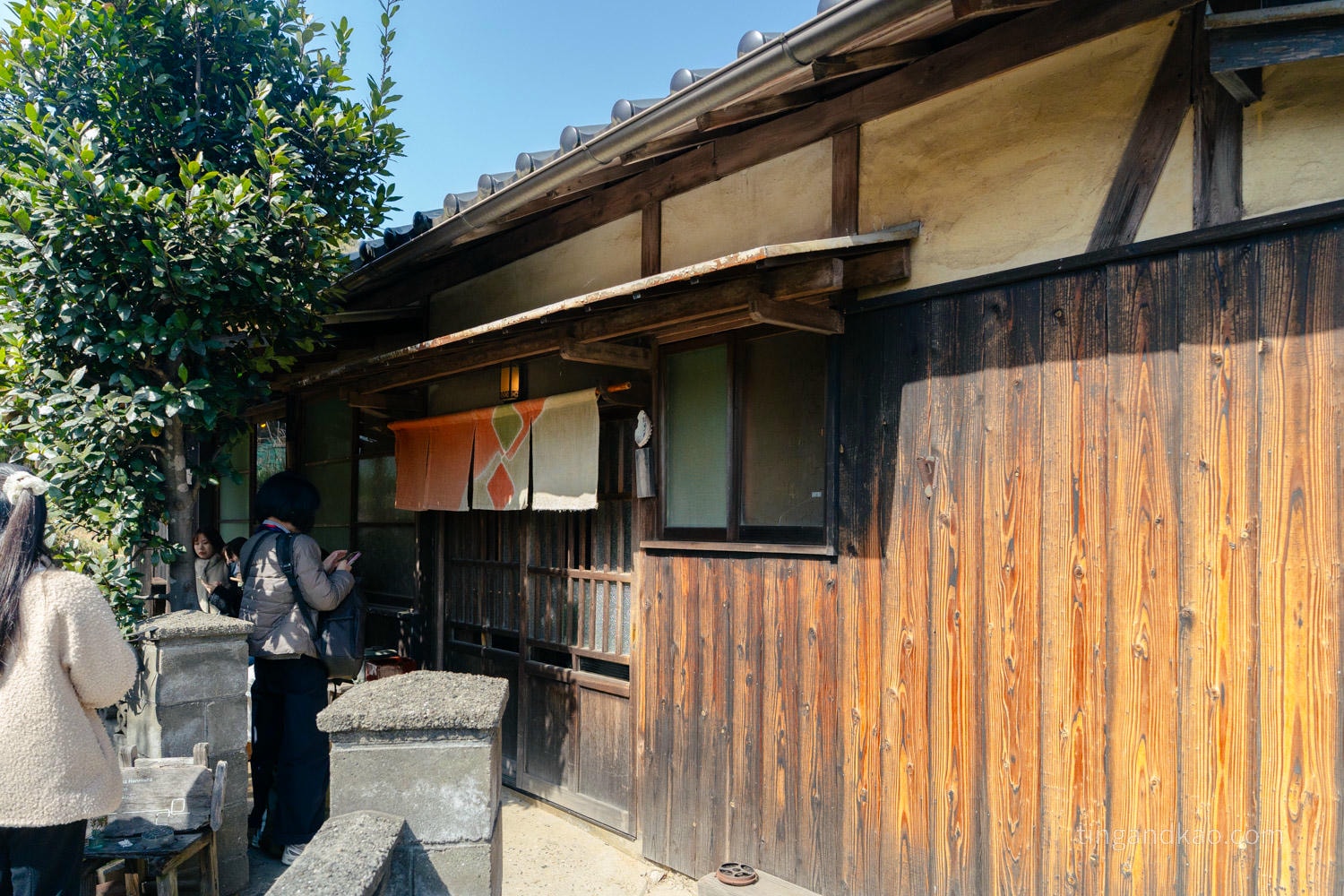 直島美食|カフェサロン中奥:古民家咖啡廳裡的直島最好吃咖哩蛋包飯 - 第5張圖 直島美食|カフェサロン中奥:古民家咖啡廳裡的直島最好吃咖哩蛋包飯