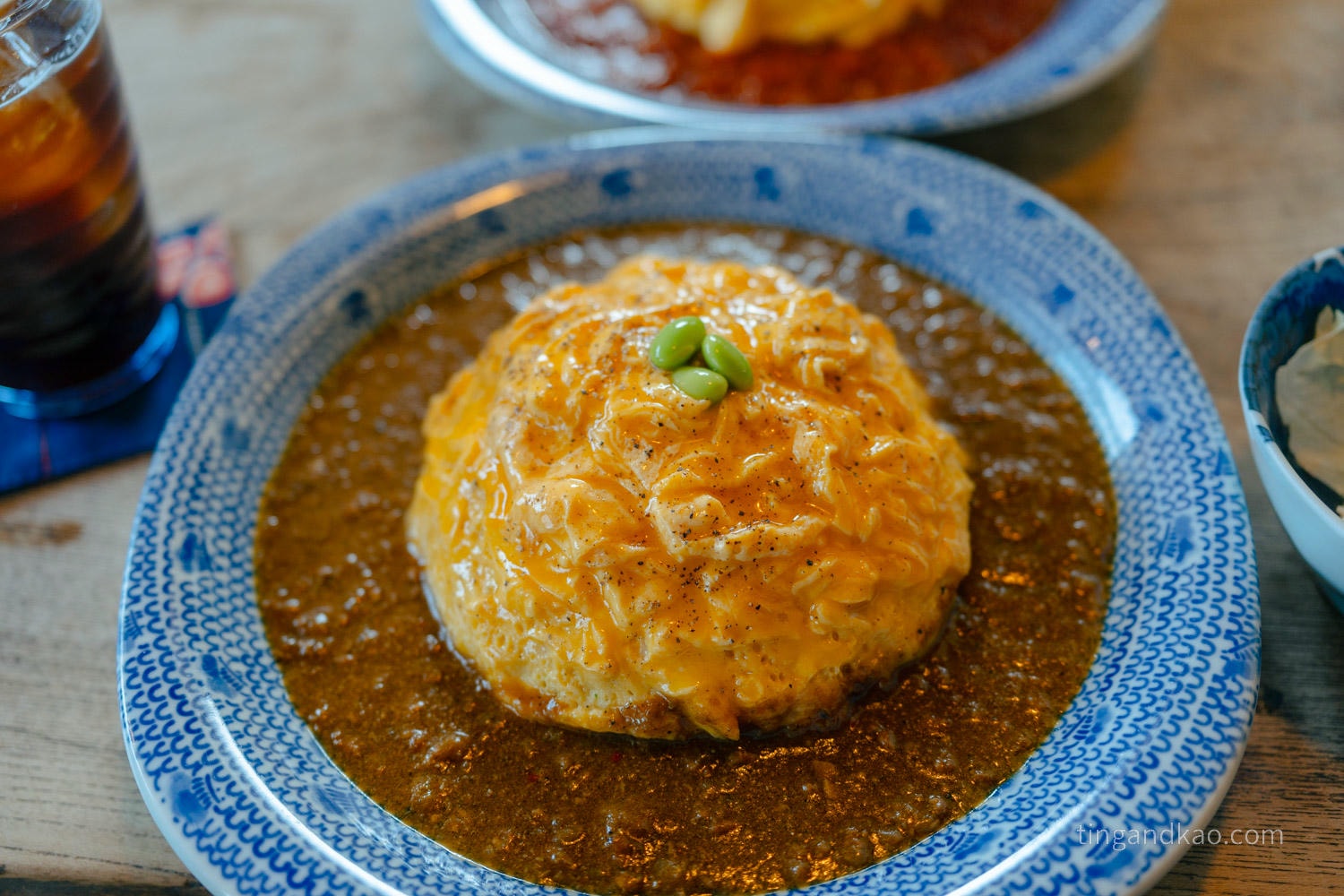 直島美食｜カフェサロン中奥：古民家咖啡廳裡的直島最好吃咖哩蛋包飯