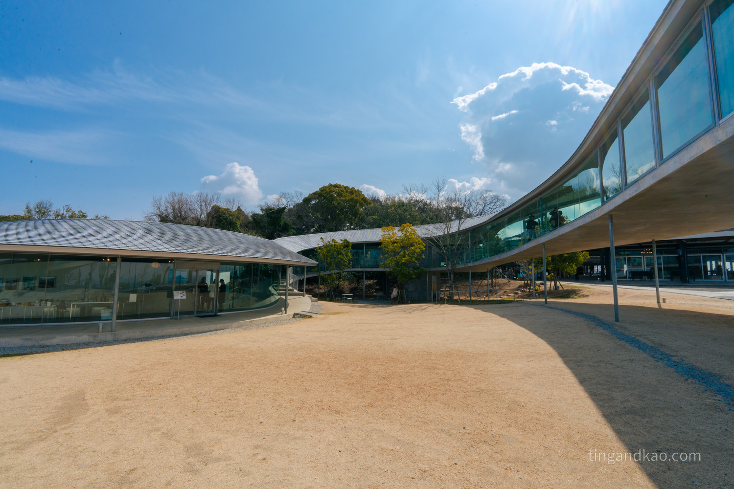屋島山上交流館 建築風景