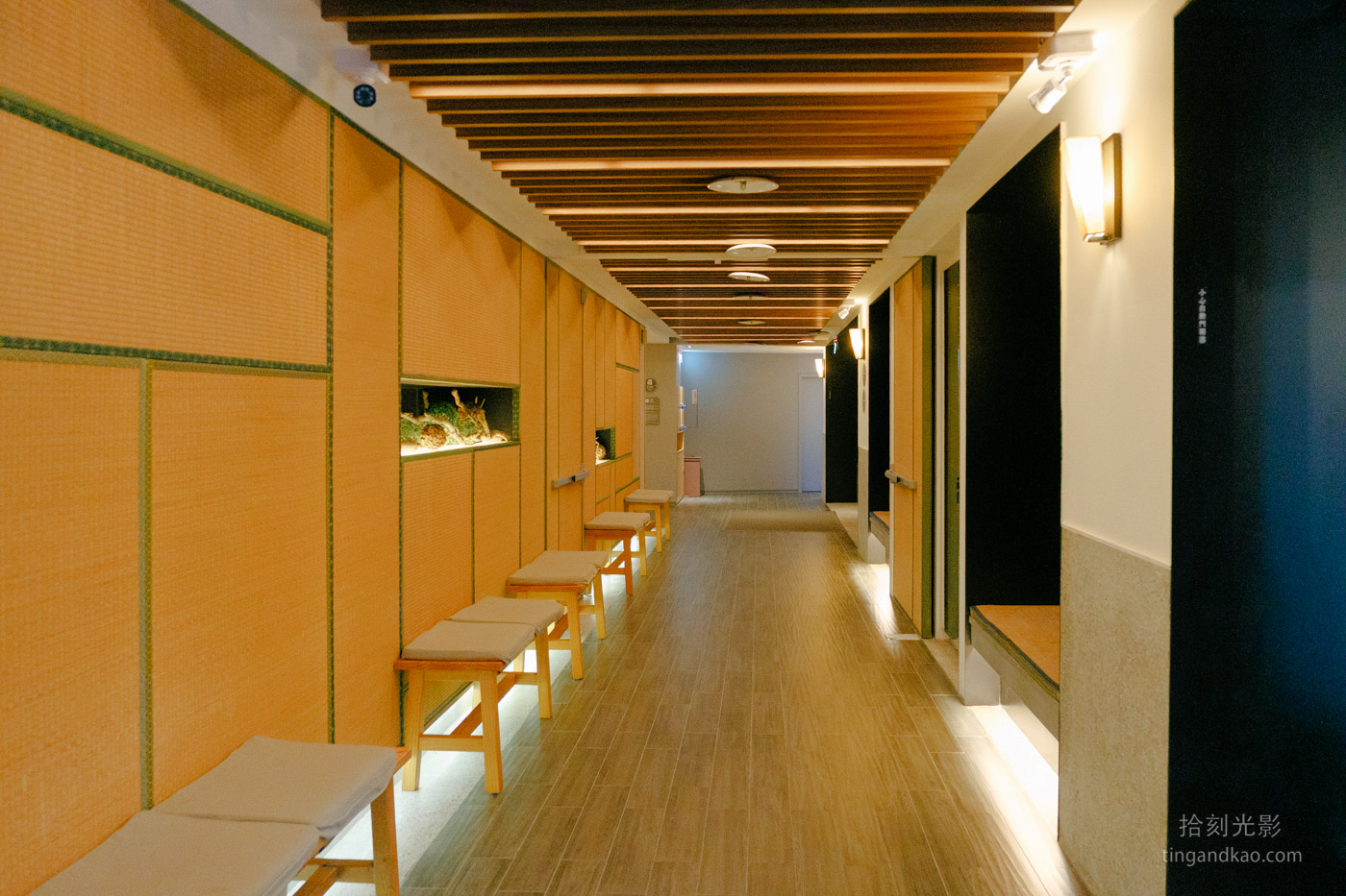 宜蘭礁溪住宿推薦|捷絲旅礁溪館,交通、房型、早餐、公共設施全攻略 - 第9張圖 捷絲旅礁溪館一樓走廊