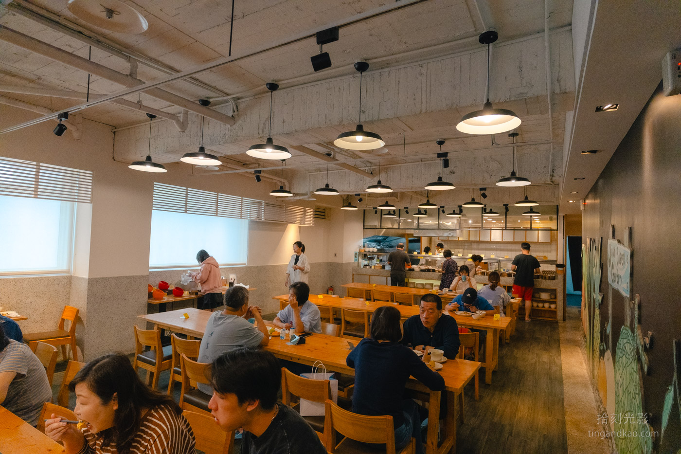 宜蘭礁溪住宿推薦|捷絲旅礁溪館,交通、房型、早餐、公共設施全攻略 - 第45張圖 礁溪捷絲旅 Just Café 捷食驛 (早餐)