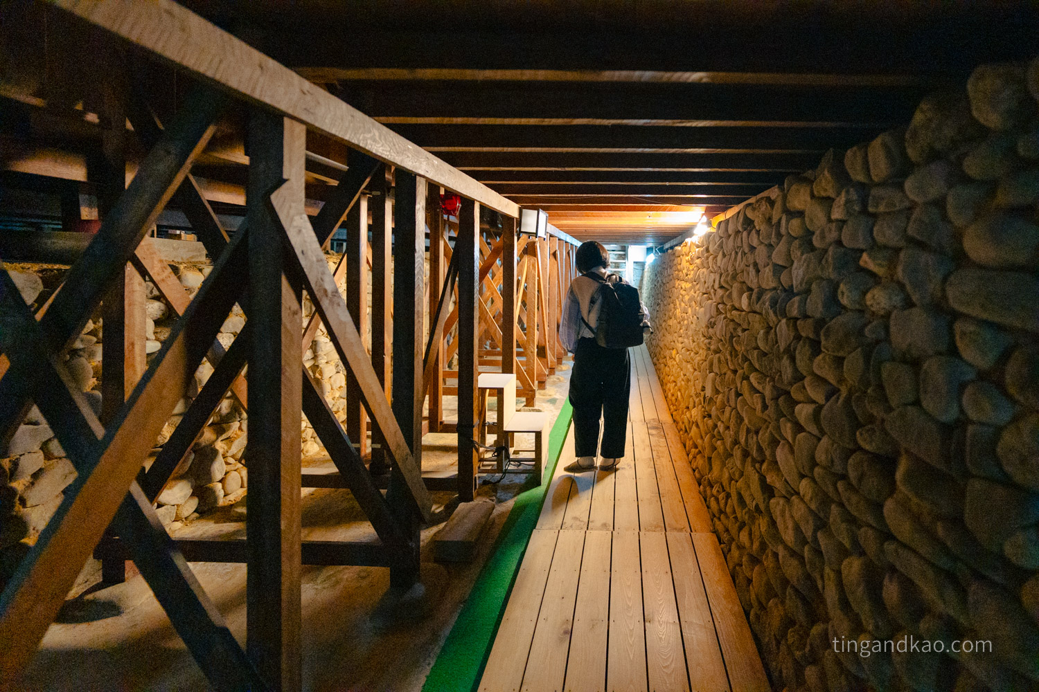 舊金毘羅大劇場|走進金丸座,來一場穿越江戶時代的劇場小旅行 - 第37張圖 舊金毘羅大劇場地下室空間